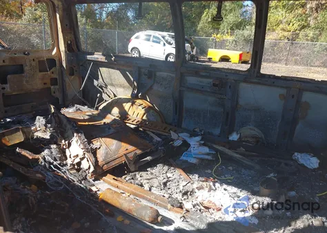 2006 Chevrolet Express Ls from USA, damaged, VIN 1GNFG15X961157246